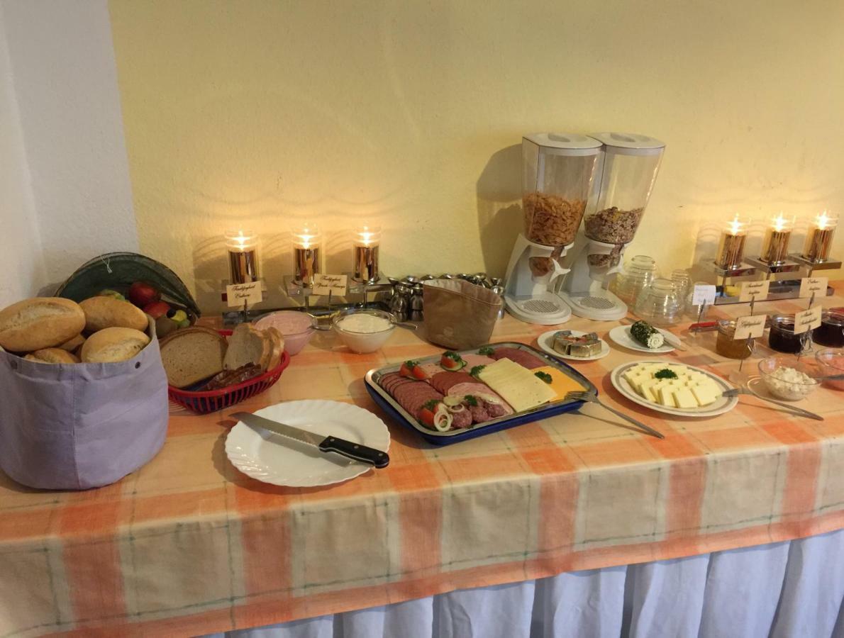Pension & Gasthof Storchennest Gross Quassow 외부 사진